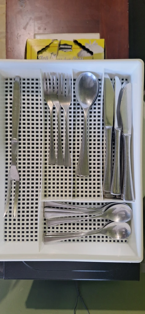 White Plastic Utensil Drawer Organizer - photo 2