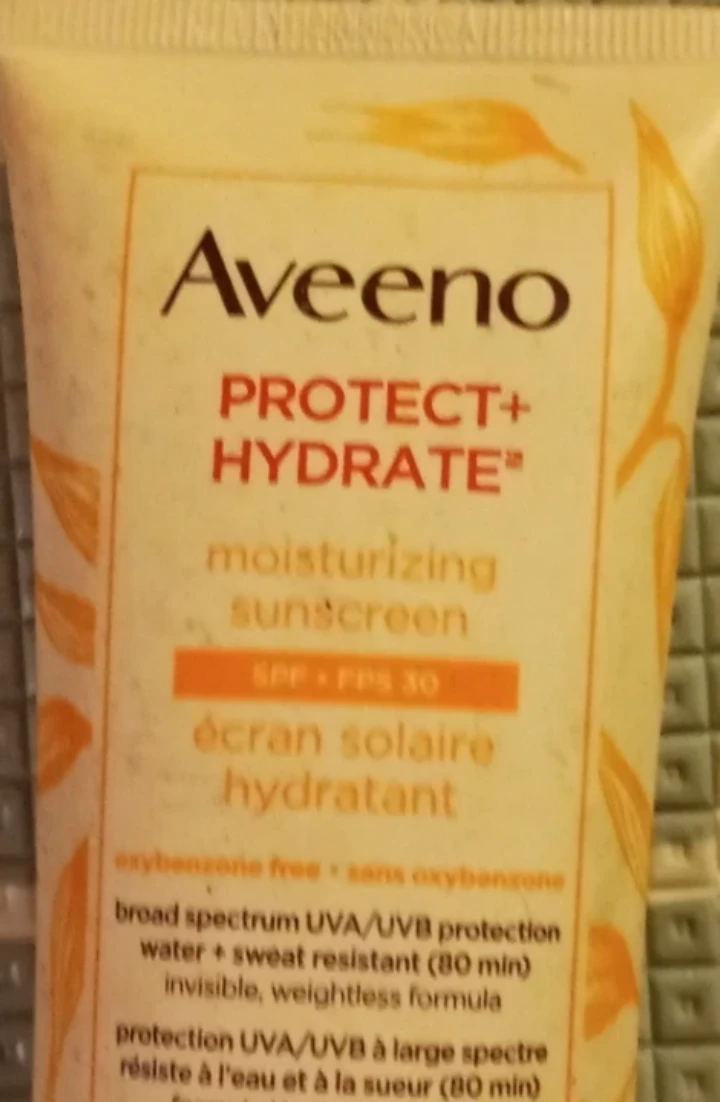 Aveeno Protect + Hydrate Sunscreen SPF 30 - photo 2
