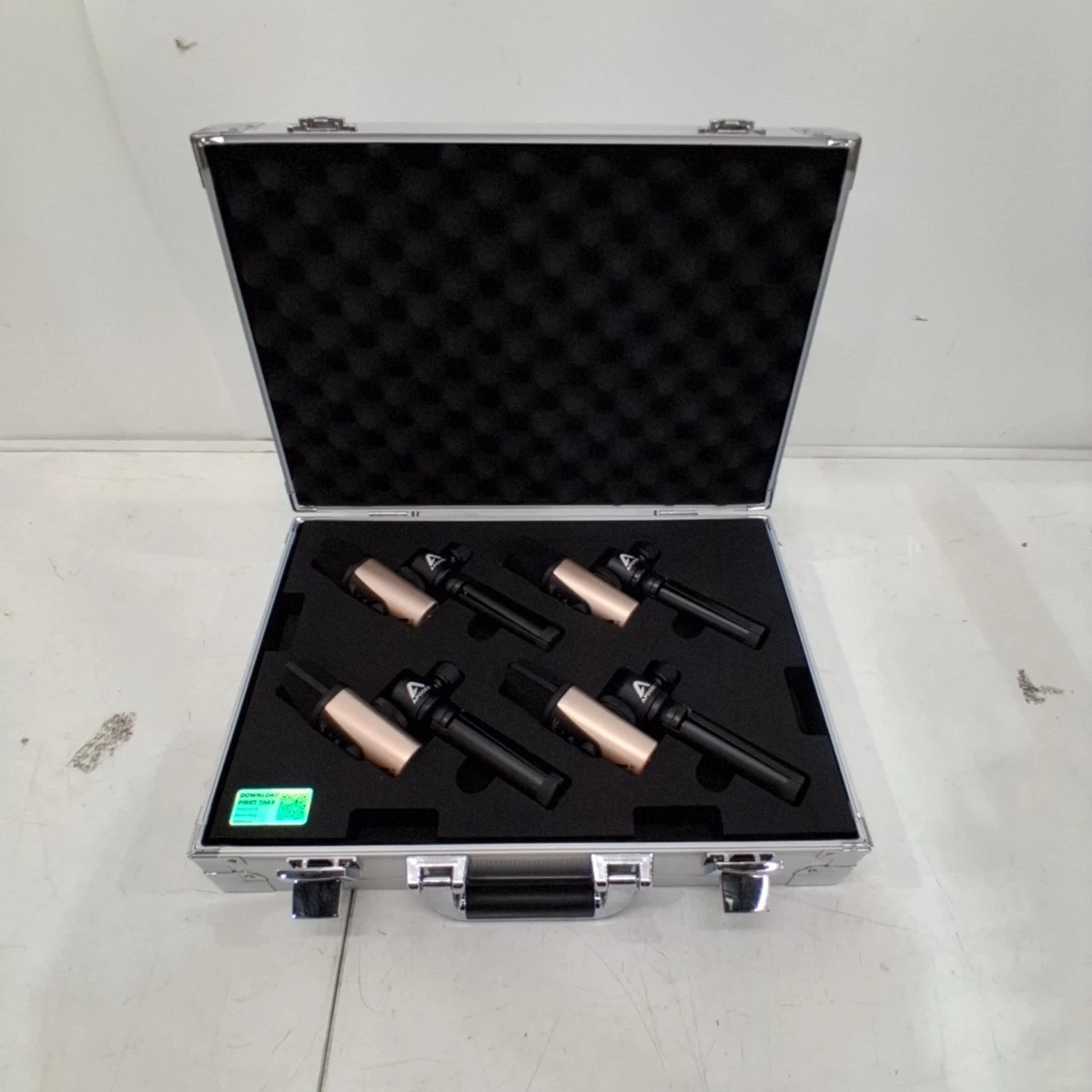 Apogee HypeMic Podcast Kit- Professional Grade