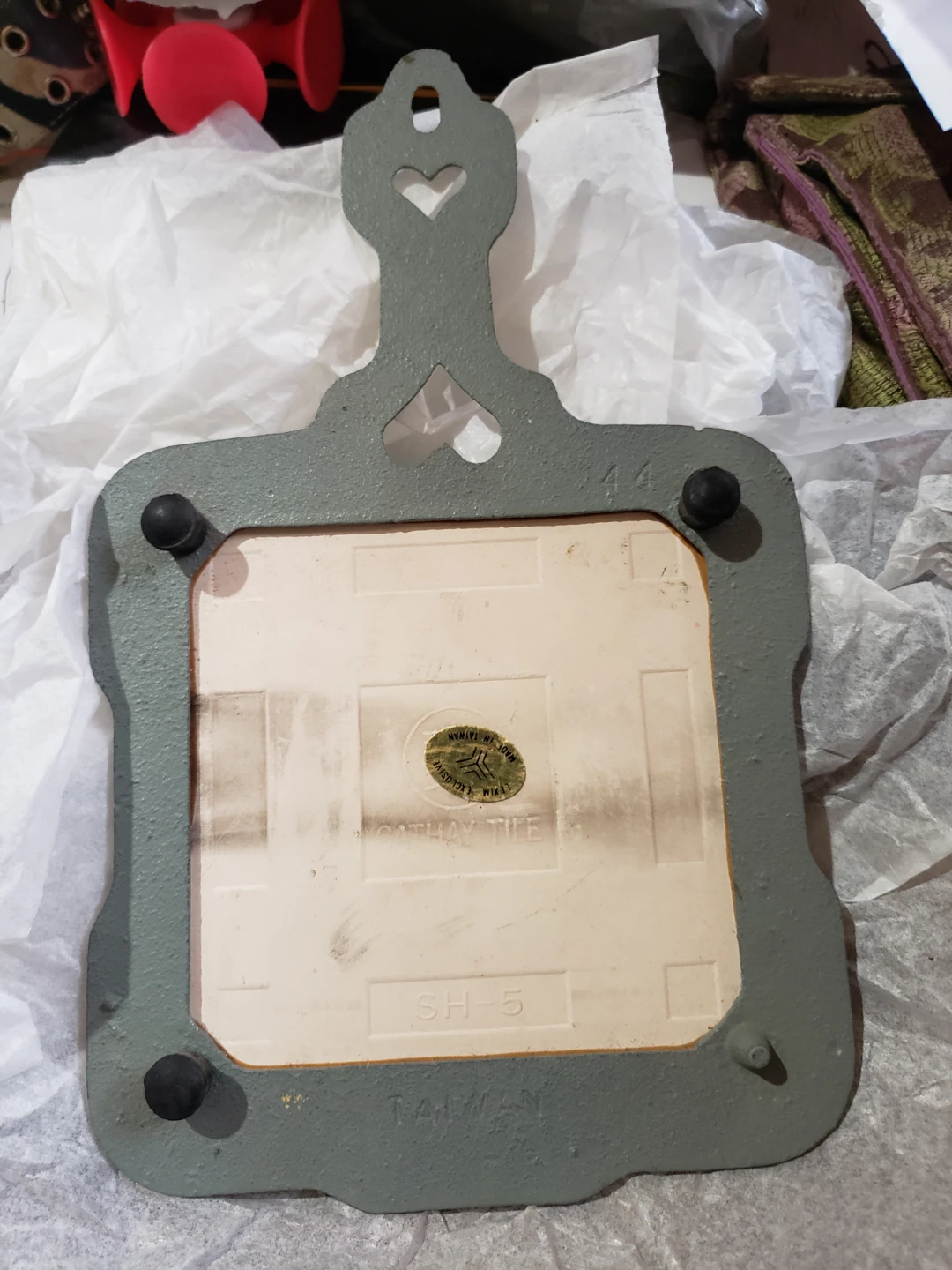 Cathay Tile Cast Iron Trivet - photo 2