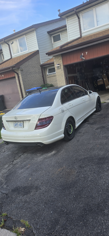 Mercedes-Benz C-Class Sedan - photo 2