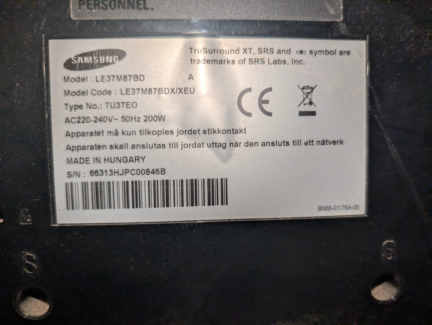 Samsung 37-inch LCD Television - photo 3