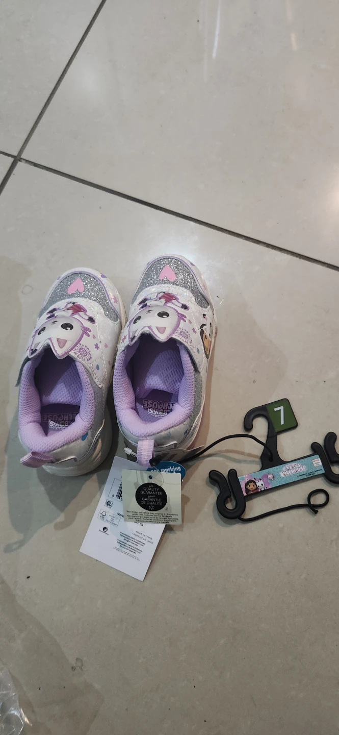 Girls' Light-Up Shoes Size 7