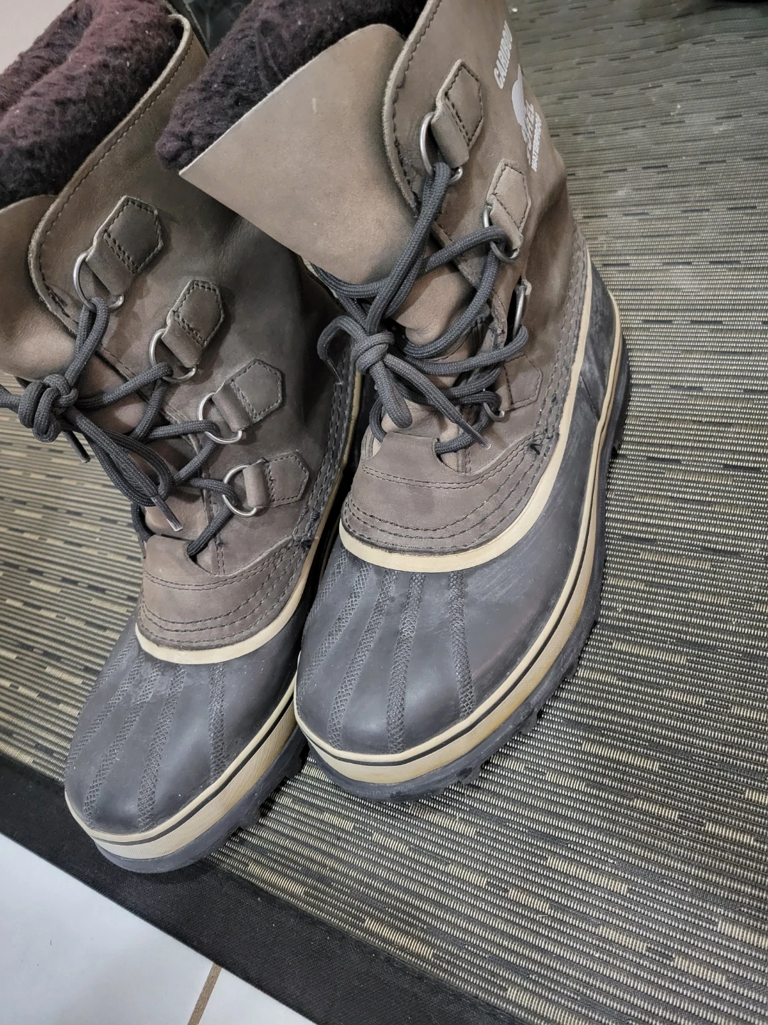 Sorel Caribou winter snow boots - Men size 9 (may fit 9.5) - photo 2
