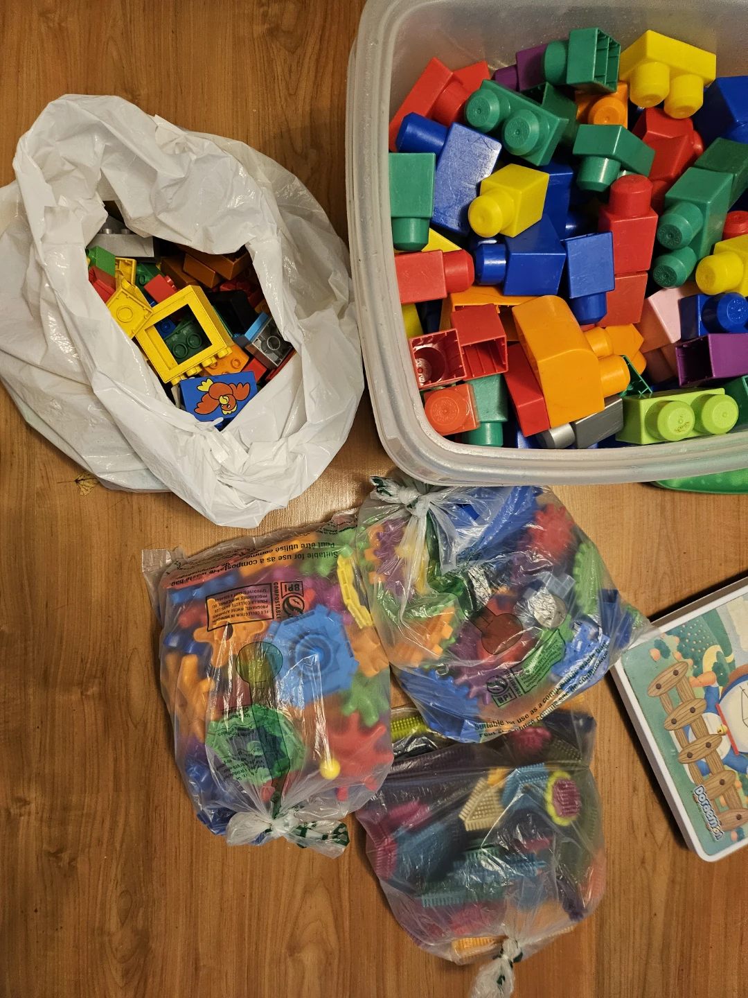 🏈Assorted Building Blocks and Gear Toys