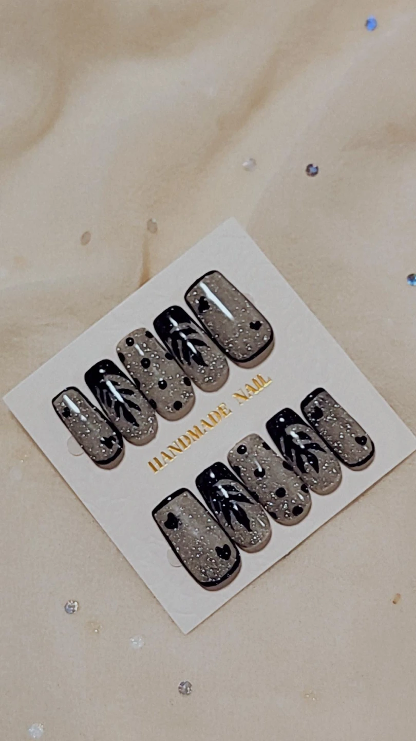 Handmade Press-On Nails - Grey Glitter & Black Leaf - photo 2