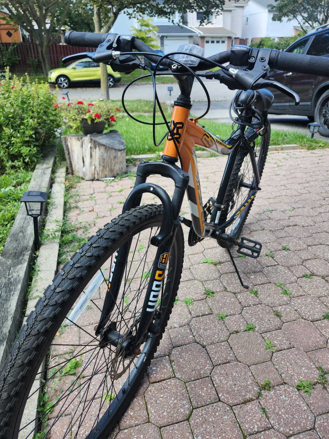 Supercycle Mountain Bike – Hardly Used - photo 3