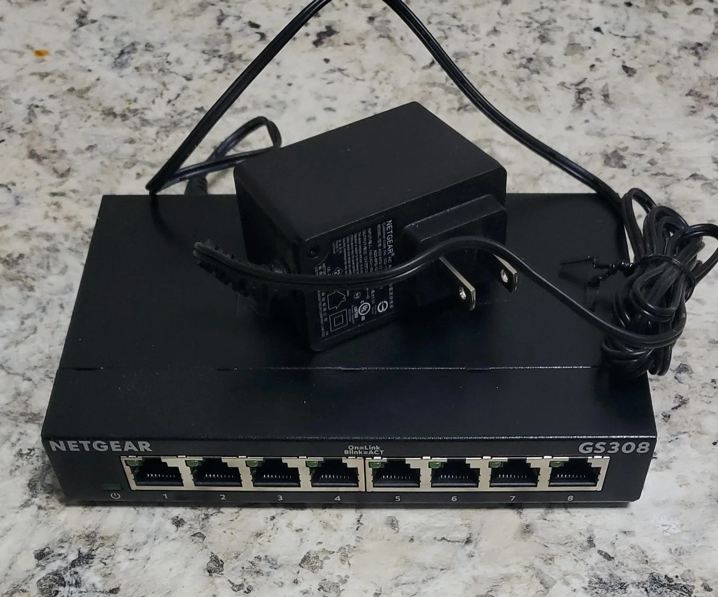 Netgear GS308 8-Port Gigabit Ethernet Unmanaged Switch