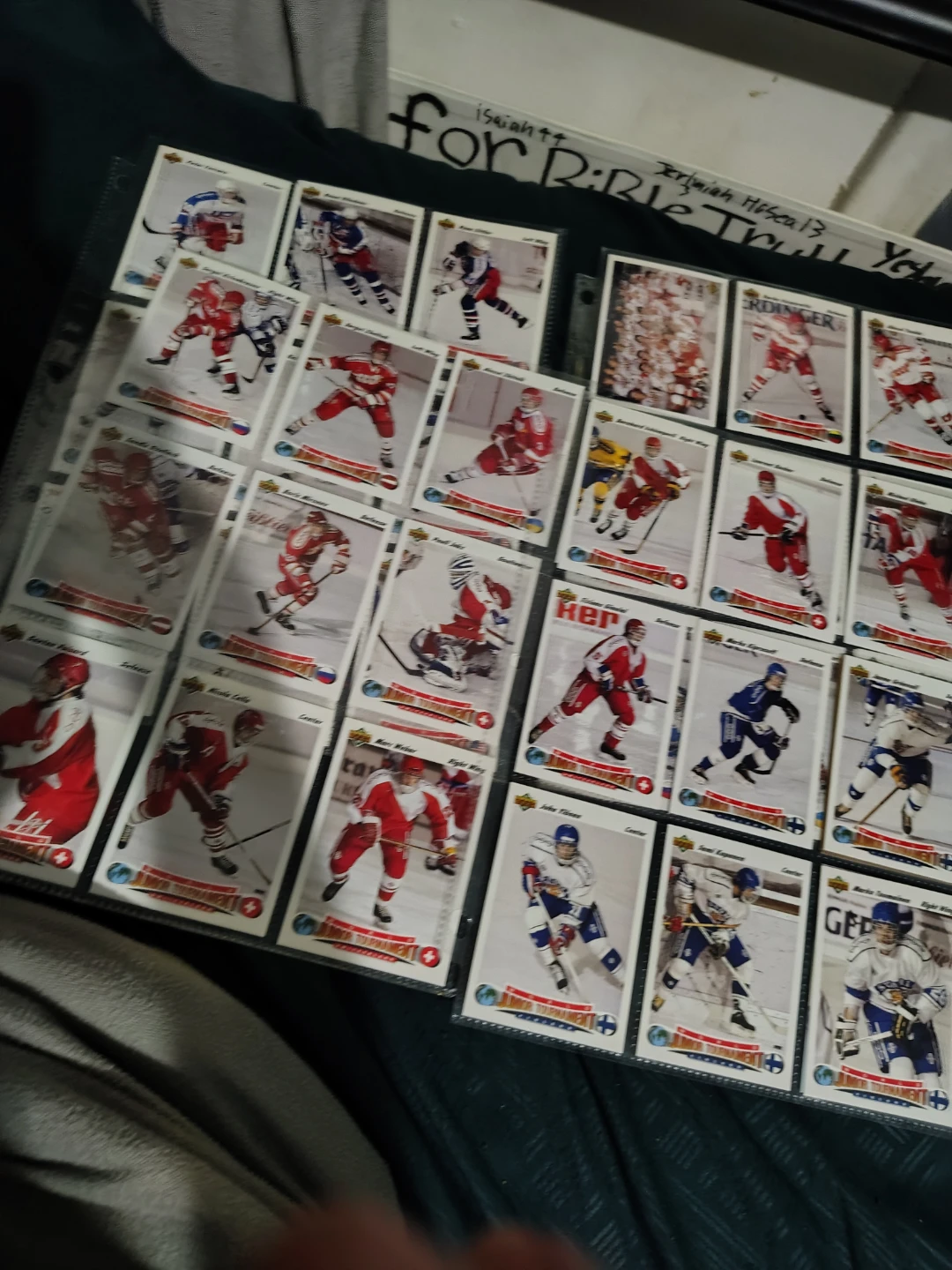 60 or more  cardss World Junior Hockey Cards - photo 4