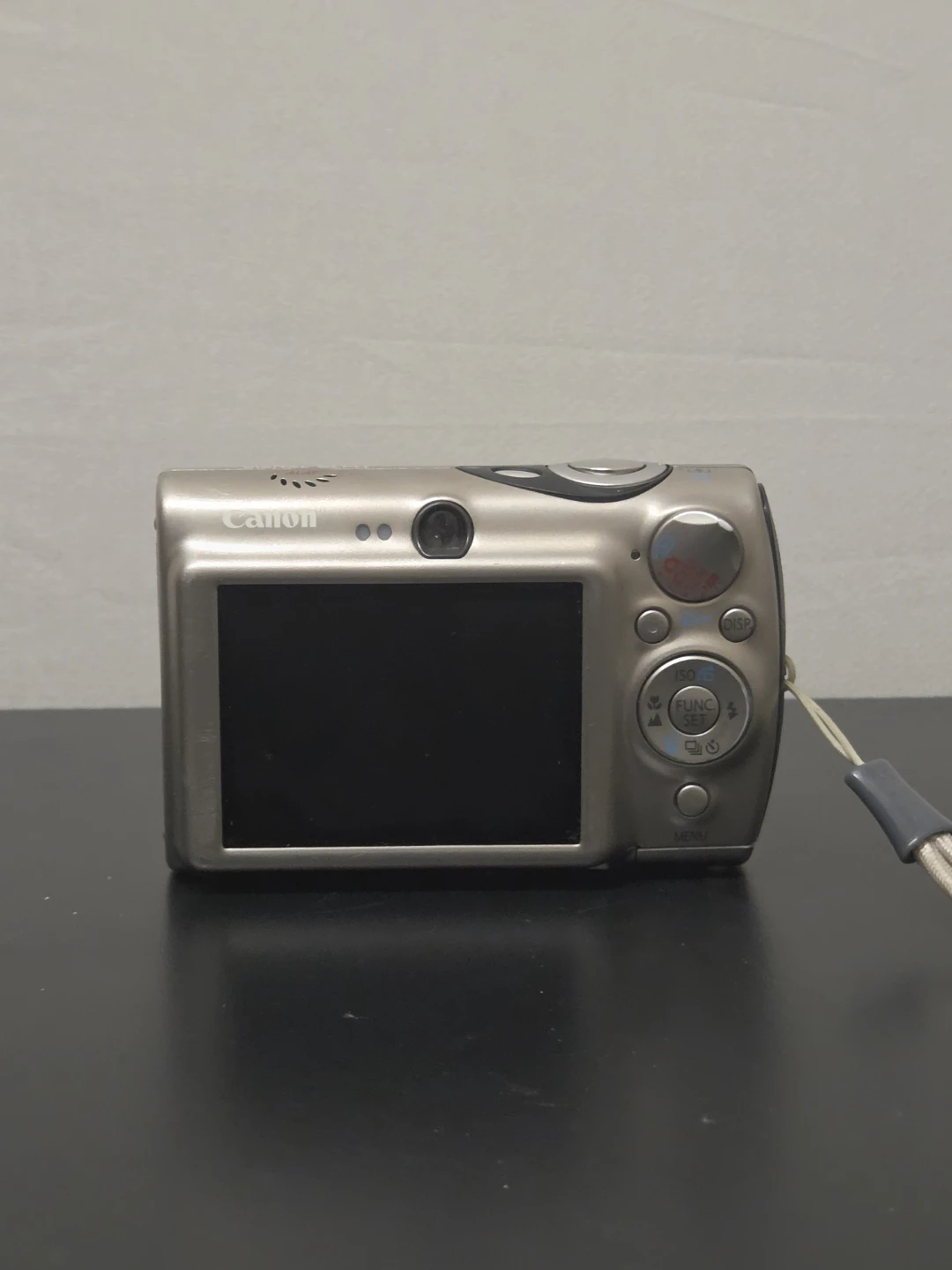 Canon PowerShot SD900 Digital Camera - photo 3