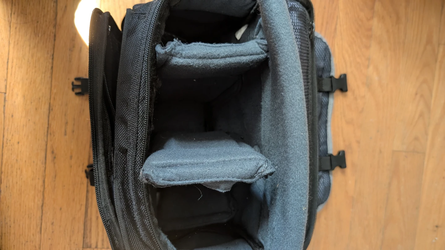 Nikon DSLR Camera Shoulder Bag - photo 4