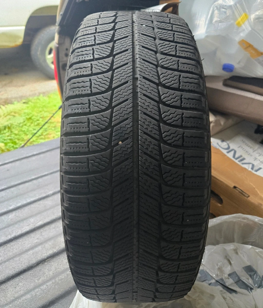 4 Michelin X-Ice 205/55R16 Winter Tire on Steel Rim - photo 4
