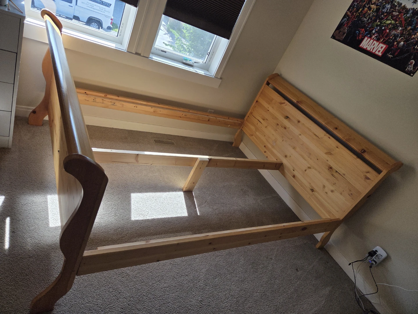 Queen sleigh bed frame - photo 3