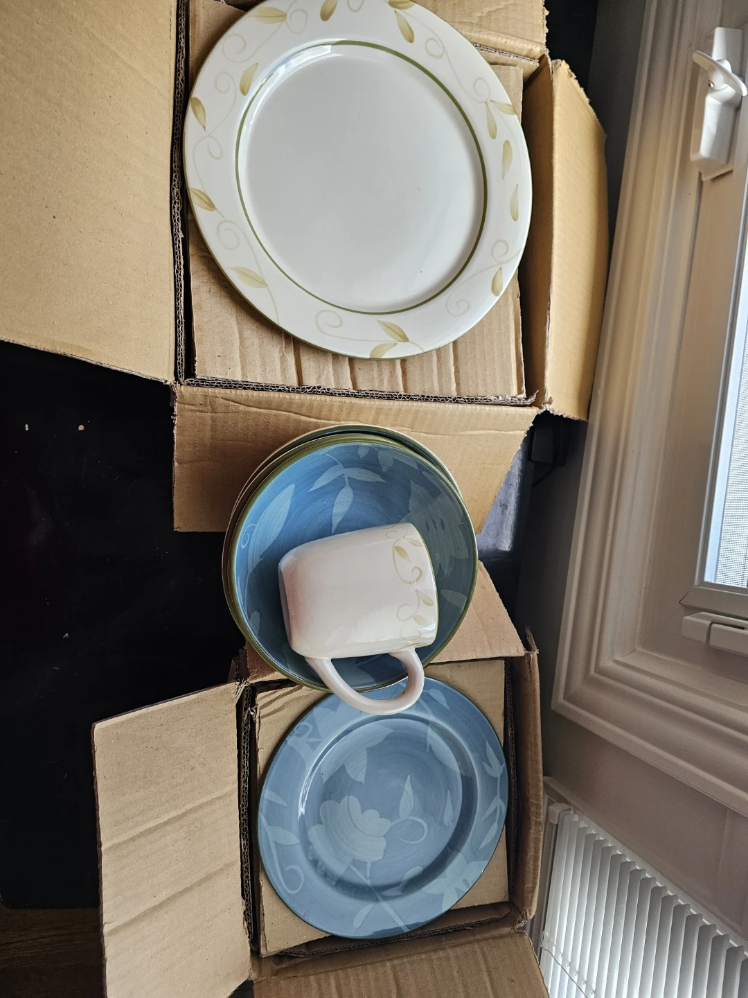 Assorted Dinnerware Set - photo 2