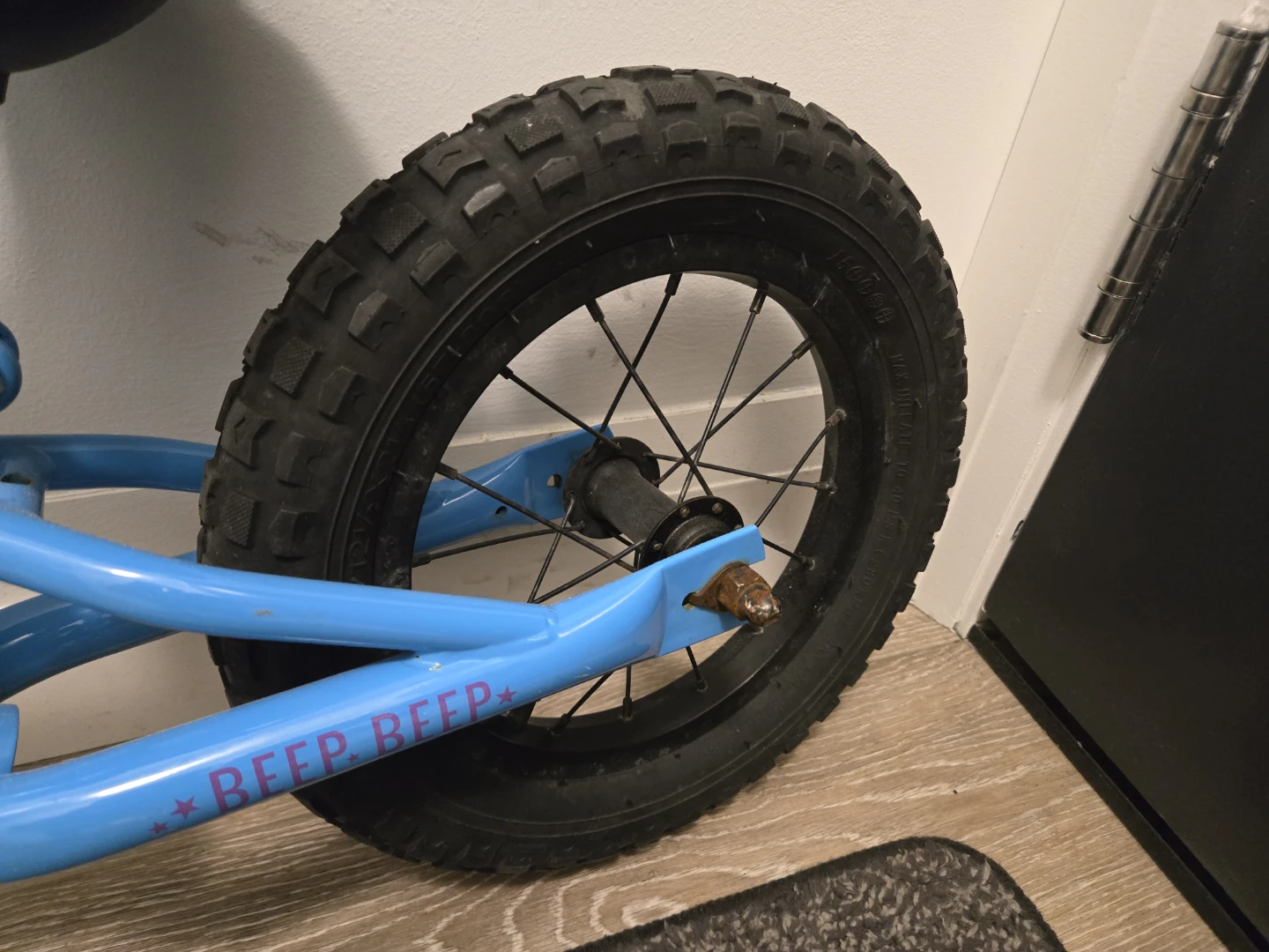 Evo balance bike for kids - photo 4