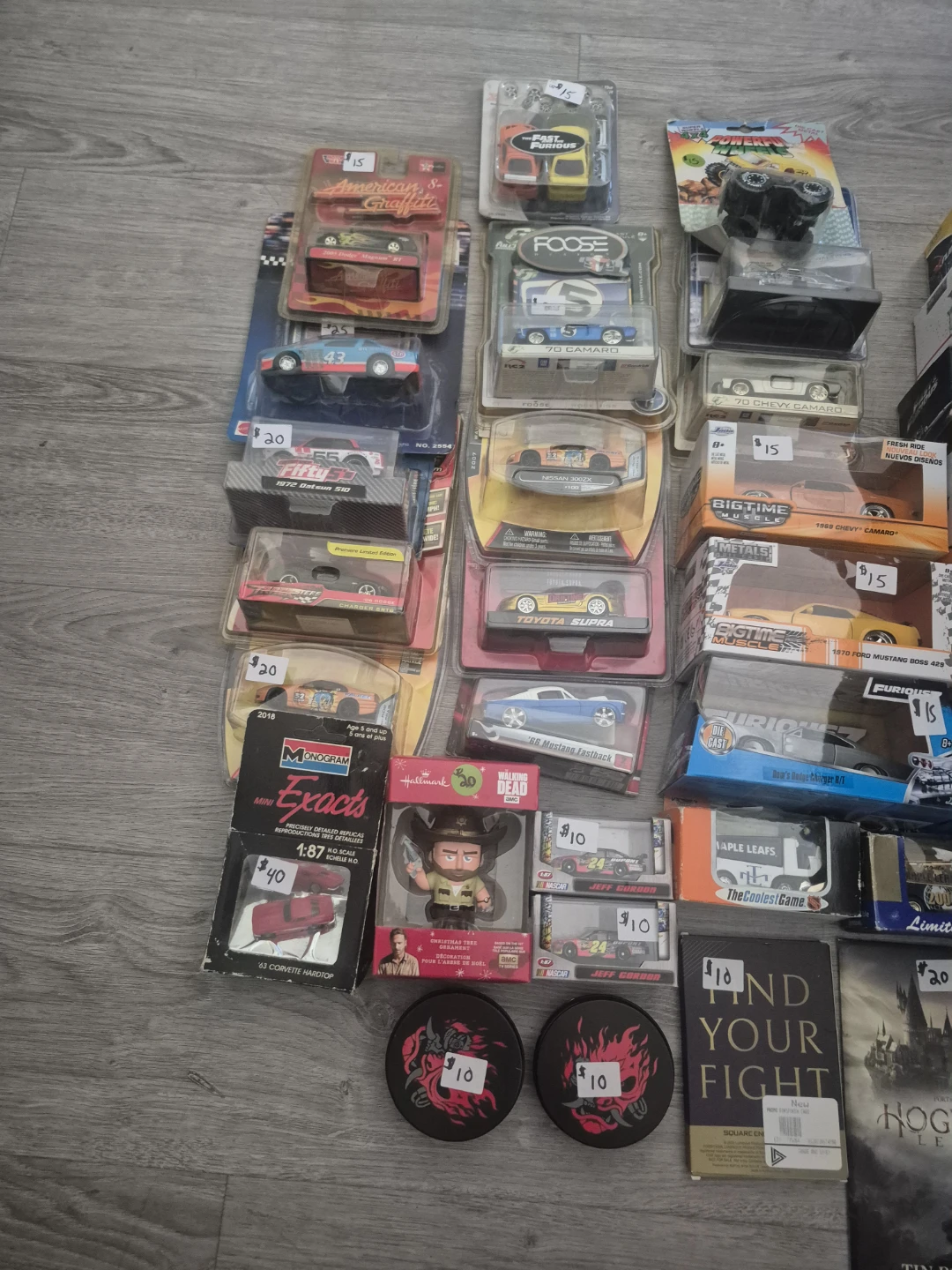 Assorted Collectible Die-Cast Toy Cars & Preorder contents - photo 3