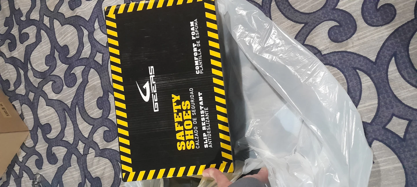 Geers Safety Shoes All Black Size 10