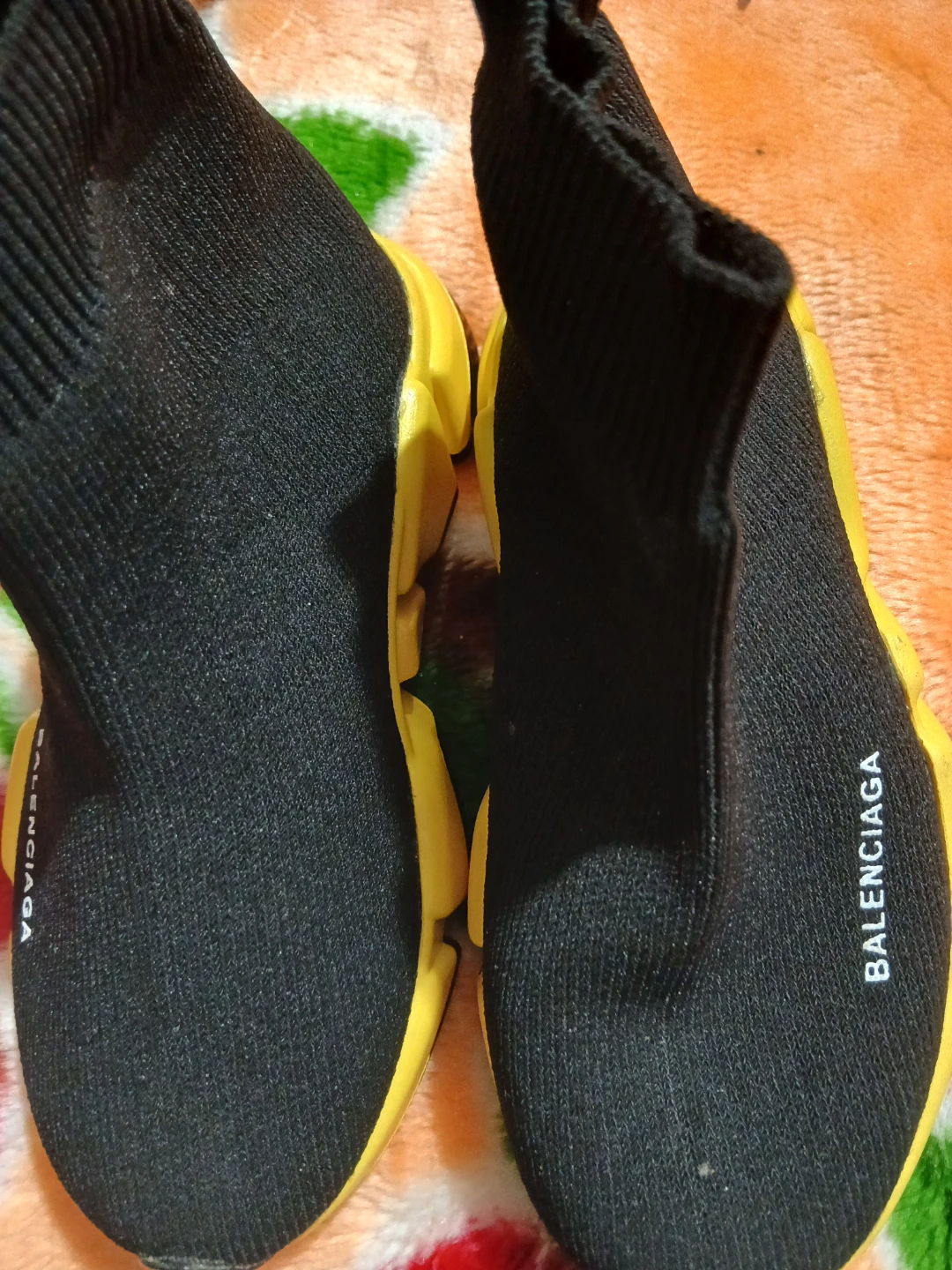 Balenciaga Speed Sneakers Black and Yellow - photo 3