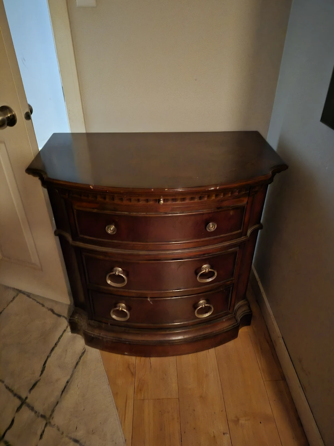 2 nightstands - photo 3