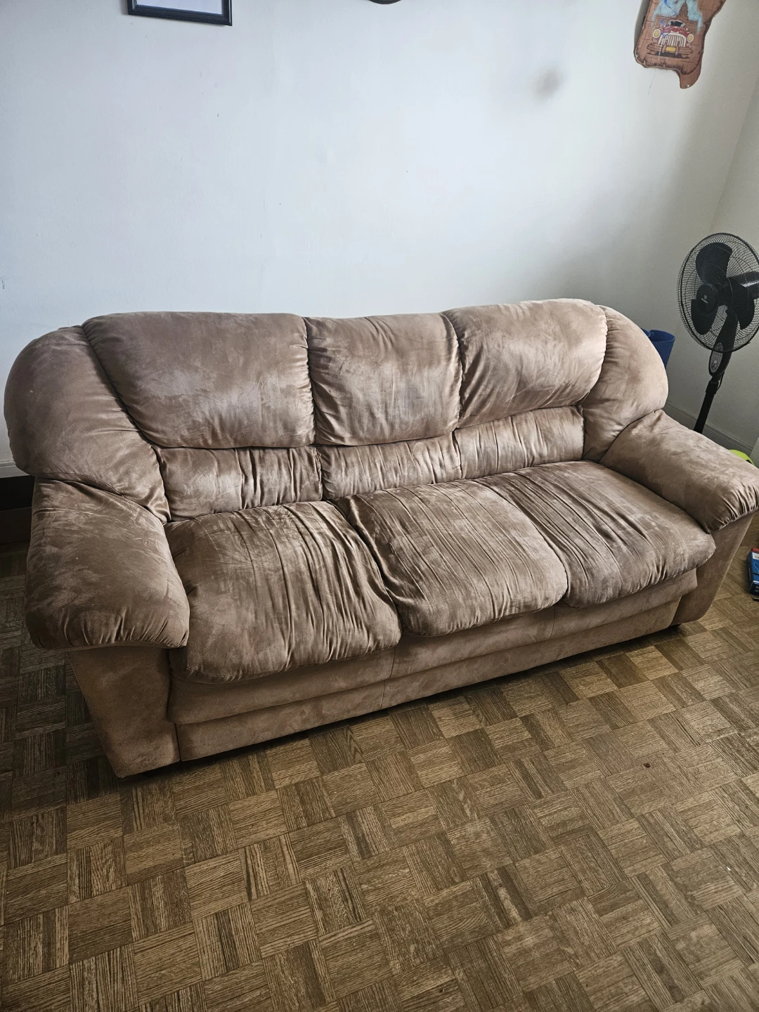 Three-Seater Beige microfiber plush Sofa