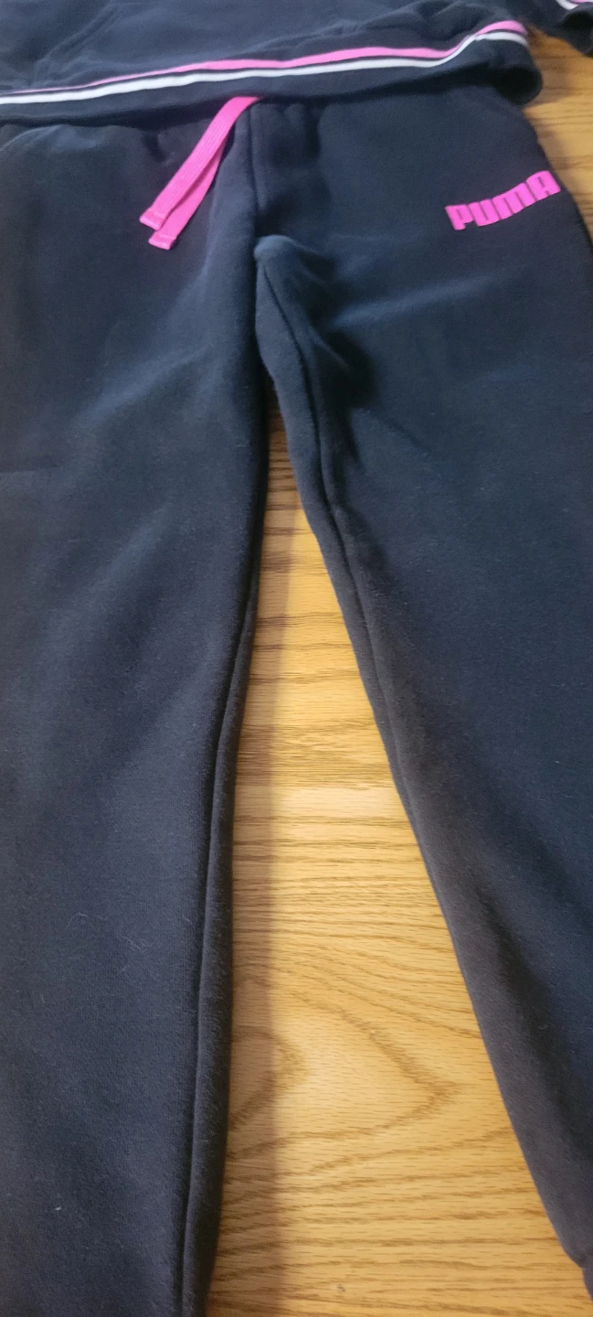 Puma Girls Black Hoodie and Jogger Set sz 7-8 - photo 3