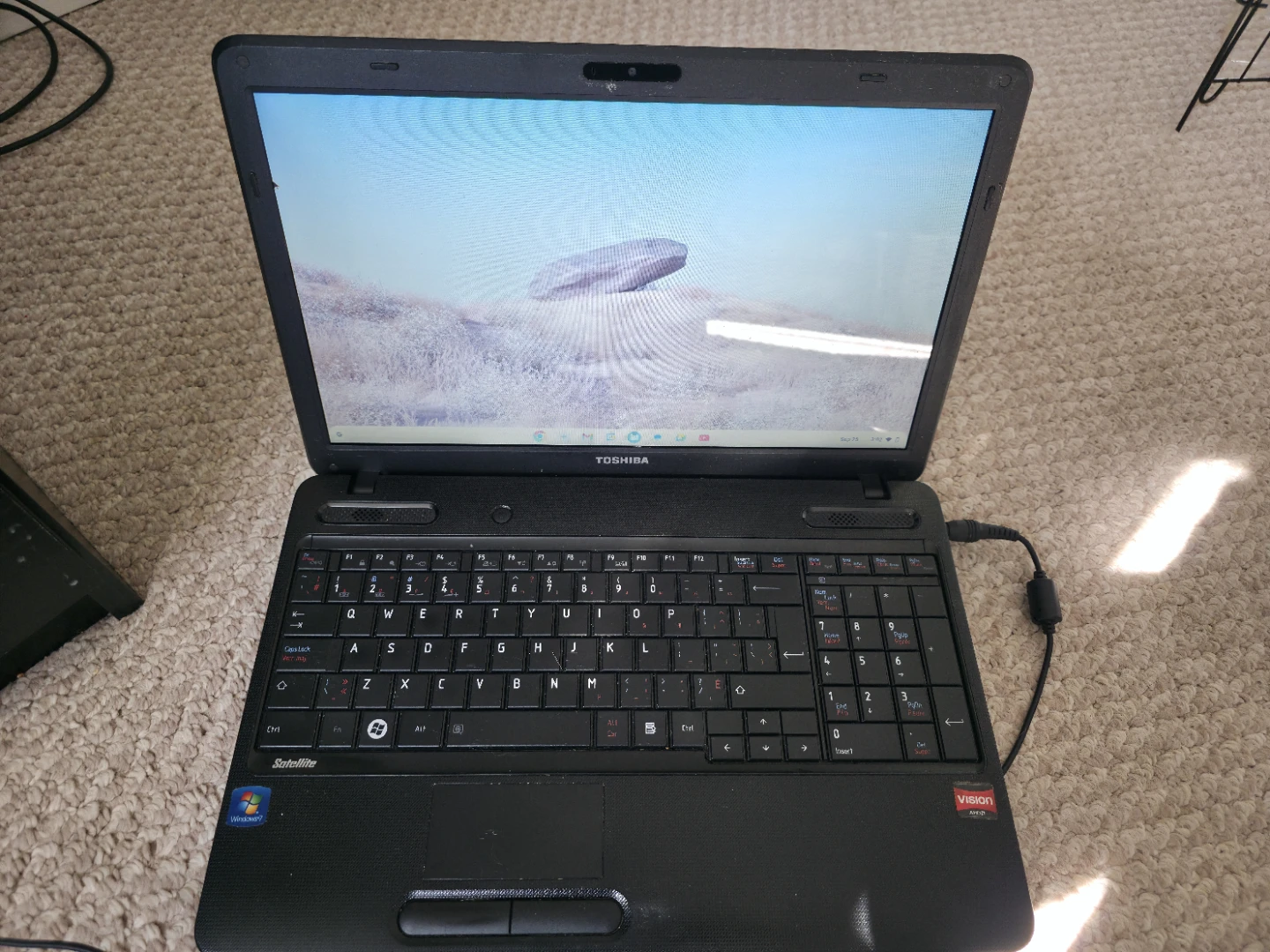 Toshiba Satellite C650D Laptop – 15.6"