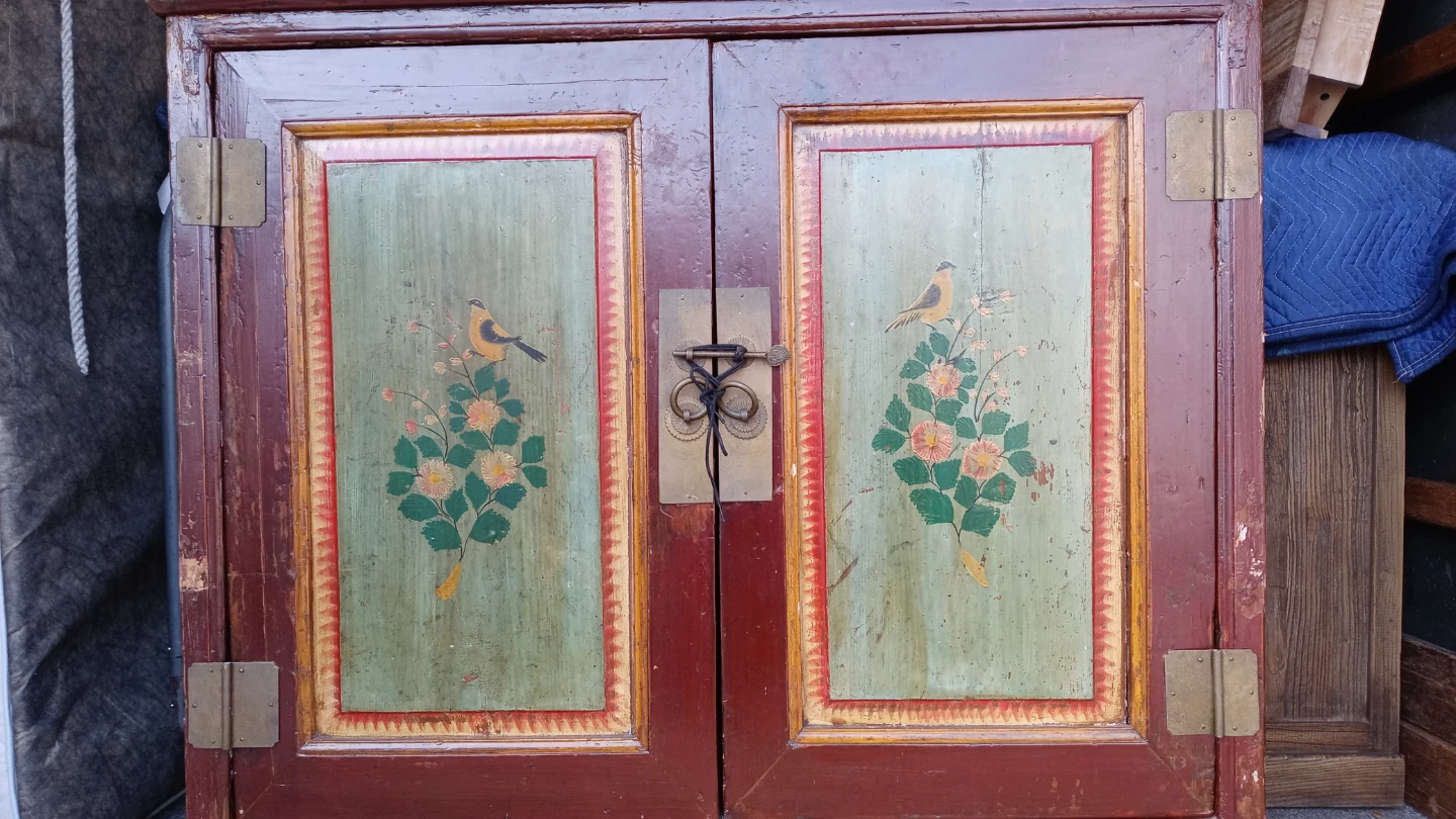 Asian-Style Painted Wood Cabinet - photo 2