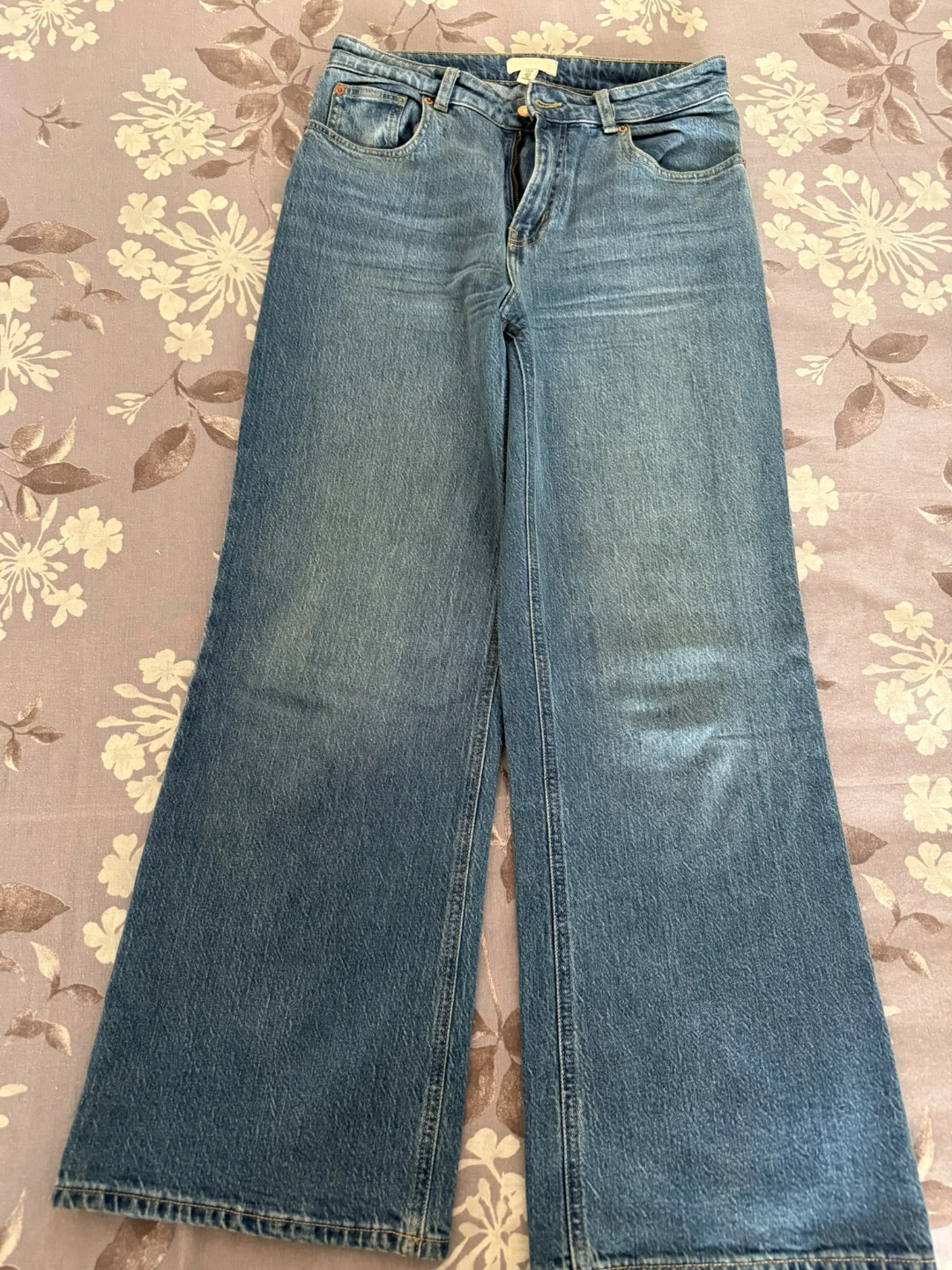 Ladie's pants from H&M, size 10 (European 40)