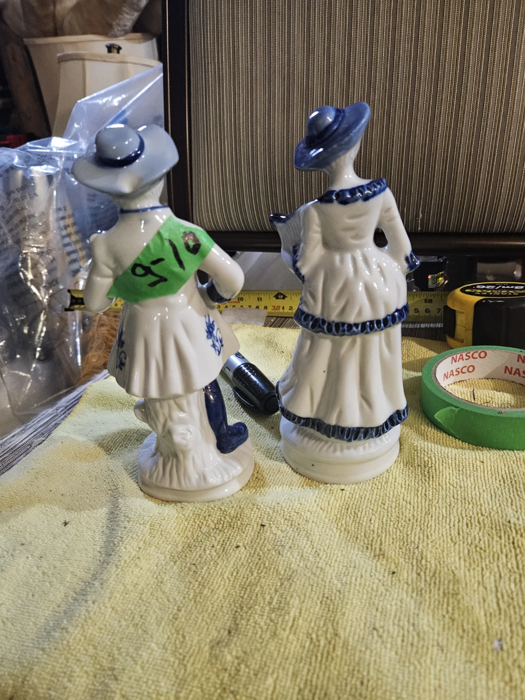 Vintage Porcelain Figurine Couple - photo 5