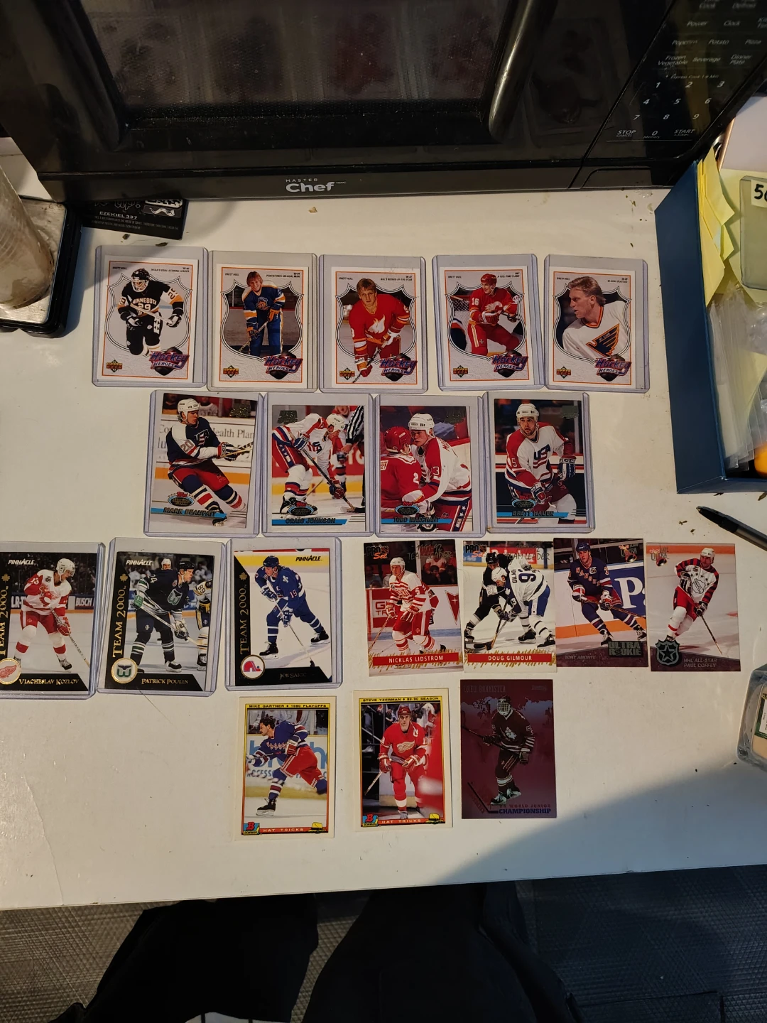 Lot of 20 Vintage numbered  Hockey Cards