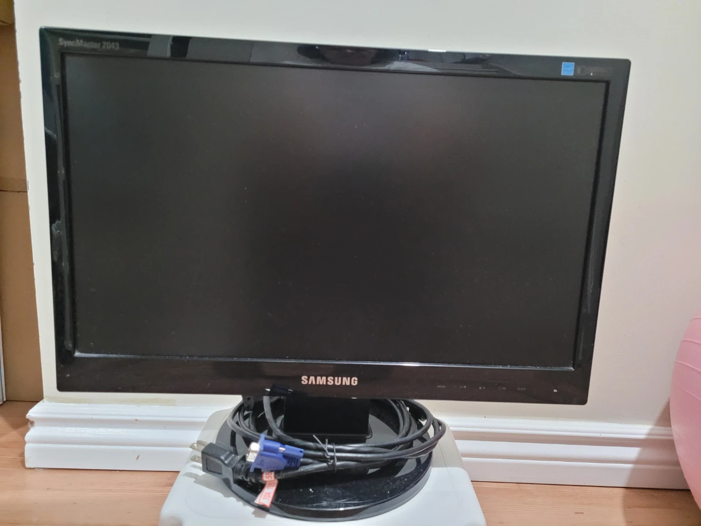 Samsung SyncMaster 2043 Monitor
