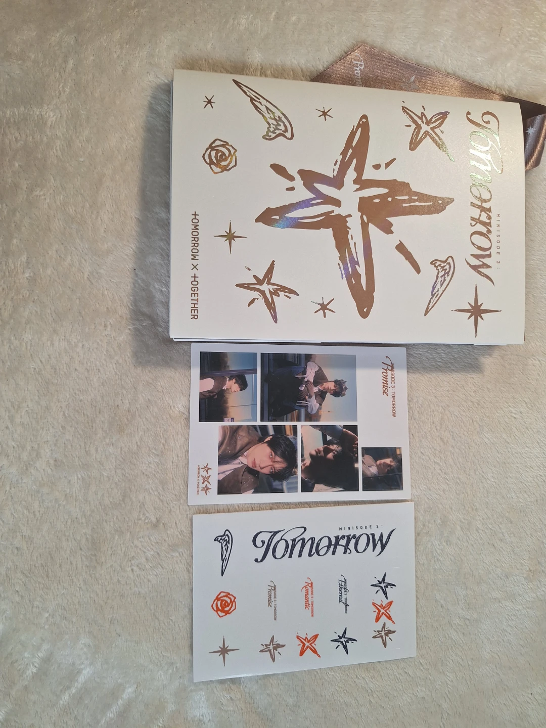 TOMORROW X TOGETHER (TXT) - MINISODE 3: TOMORROW( PROMISE ver.) - photo 3