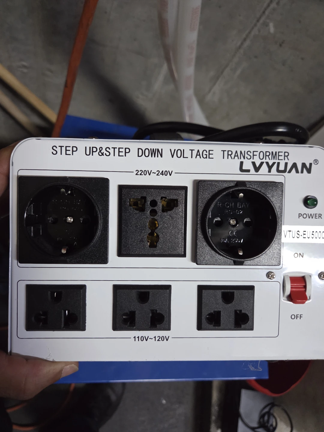 LVYUAN Step Up & Step Down Voltage Transformer - photo 4