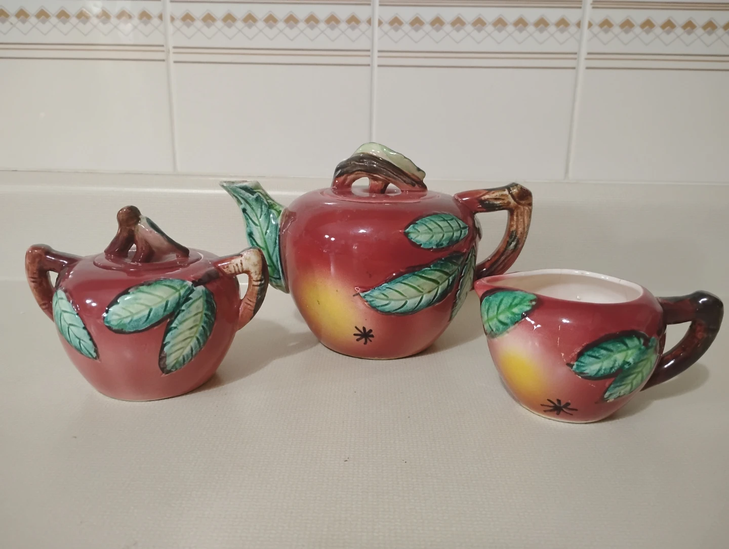 Vintage Apple Themed Tea Set