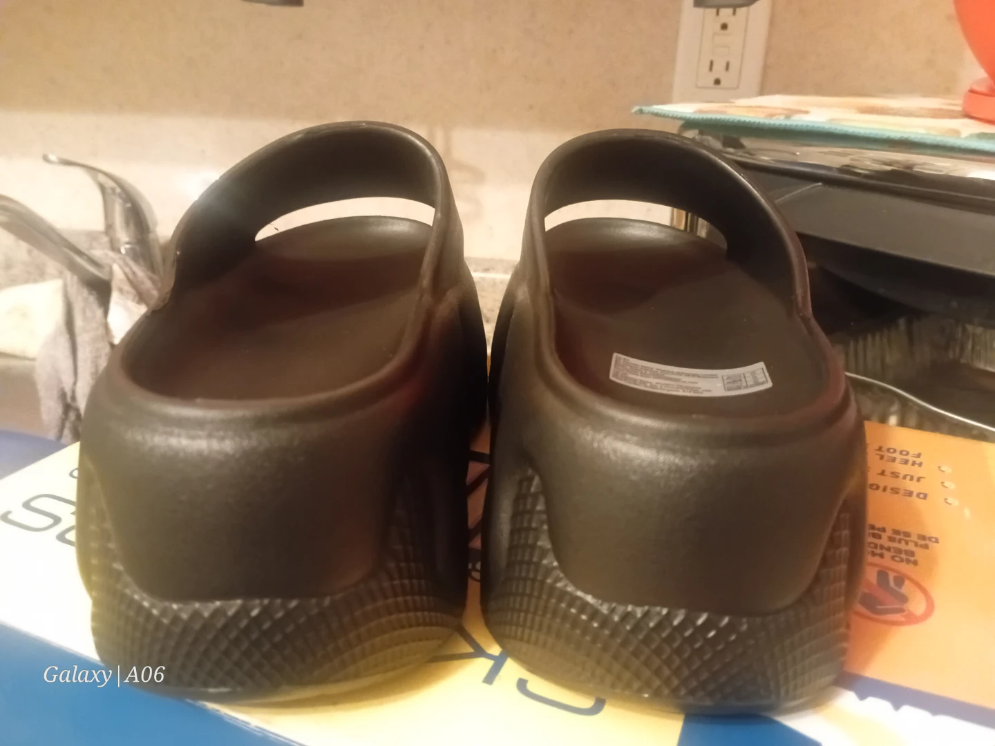 Black Platform Slide Sandals - photo 3