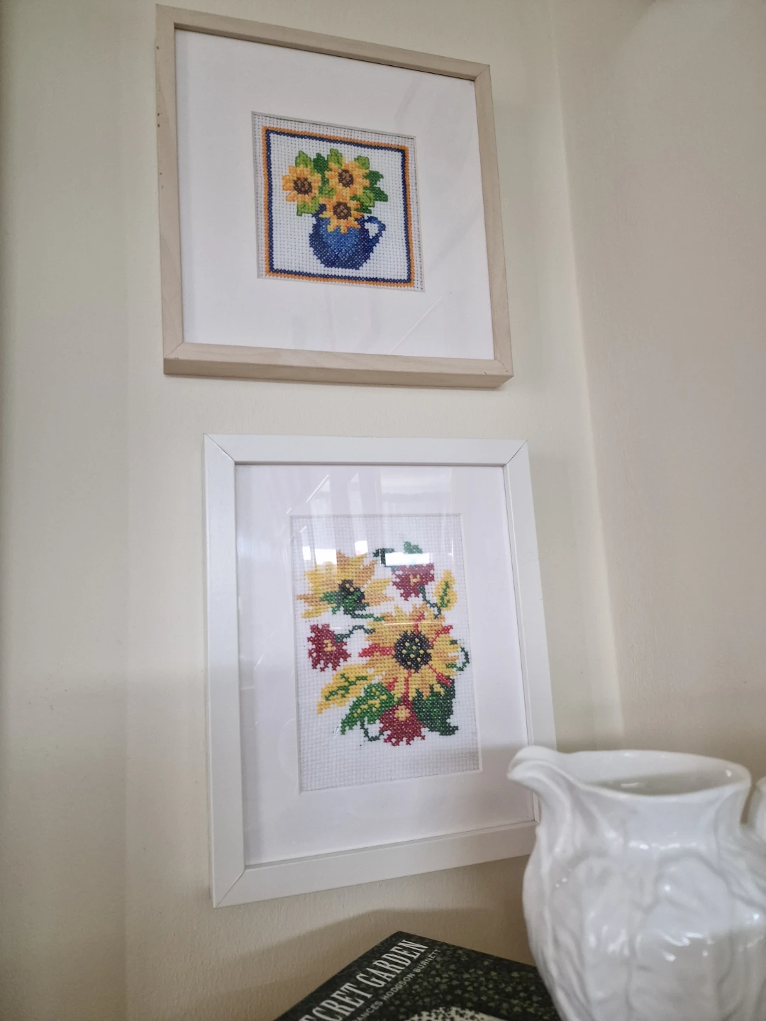 Set of two sunflower cross-stitch art pieces - photo 2