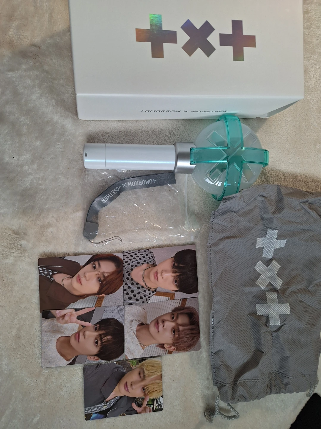 TXT Official Light Stick - photo 3