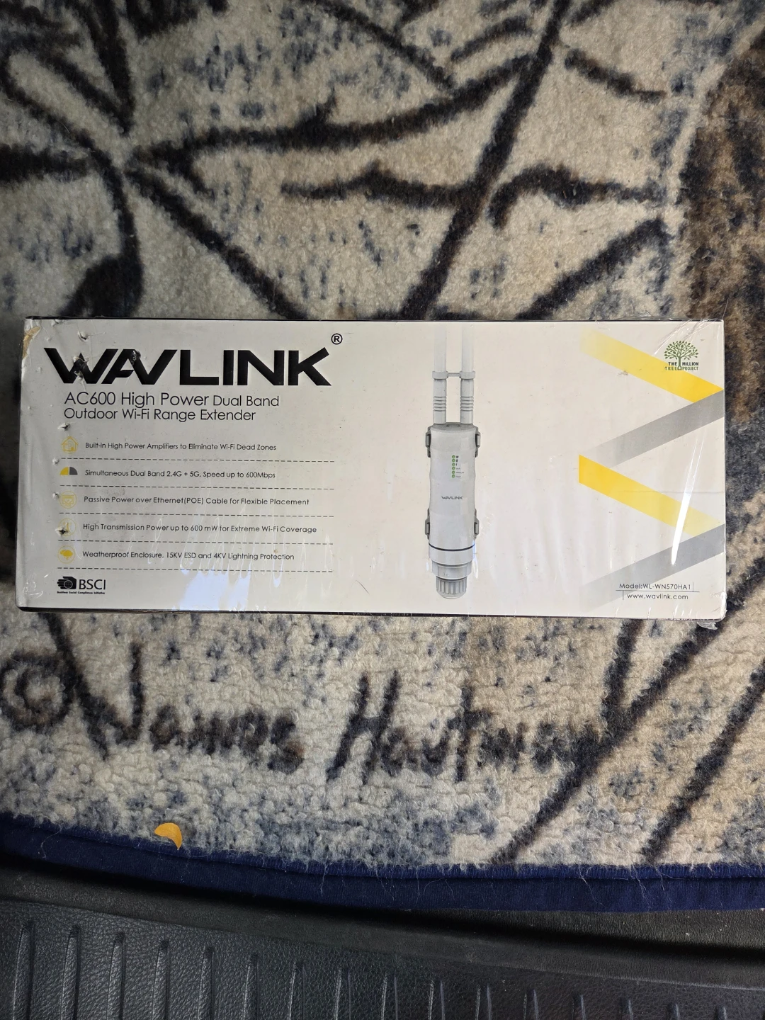 Wavlink AC600 Outdoor Wi-Fi Range Extender - photo 3