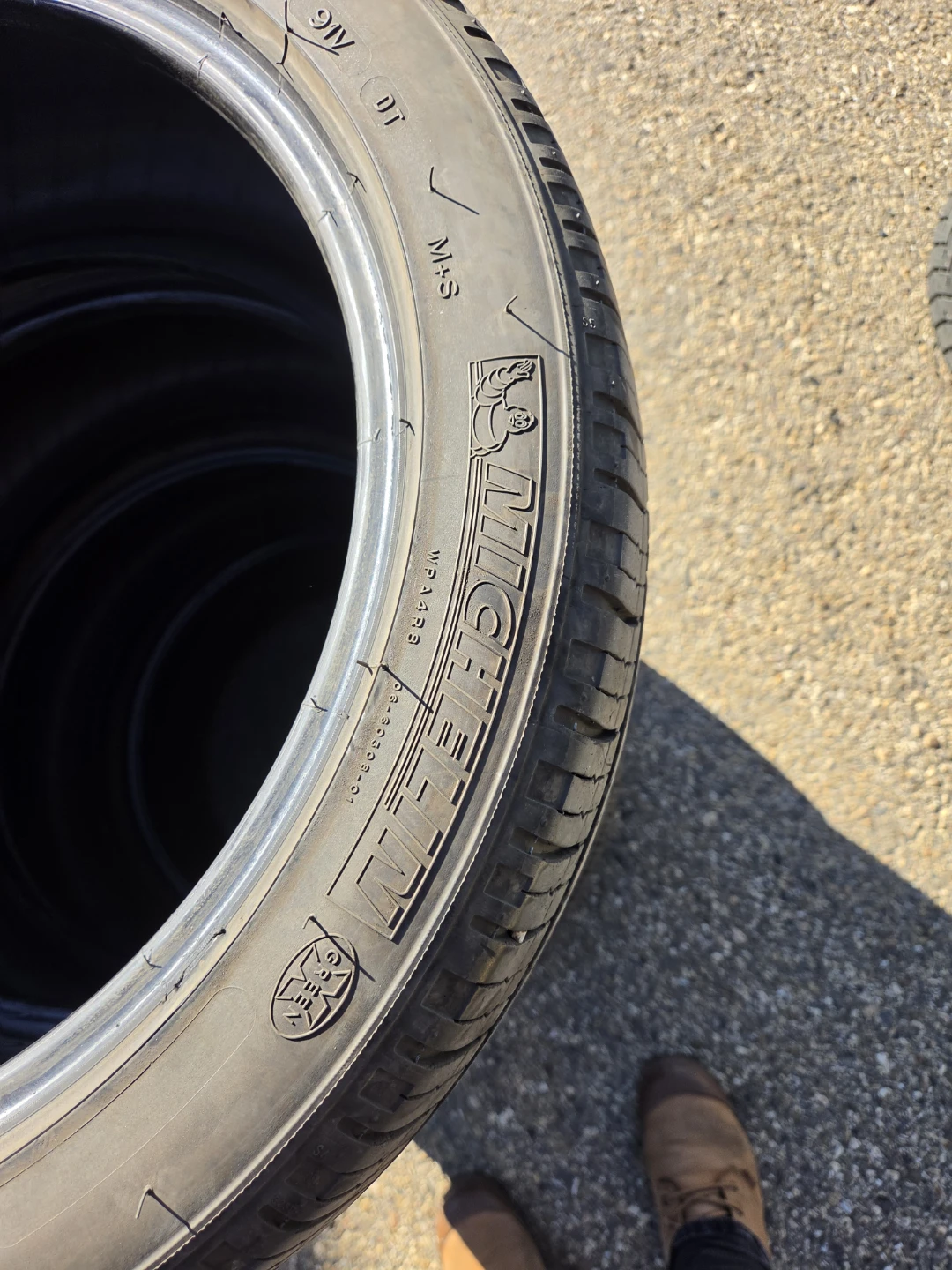 225/45R17  Michelin Primacy MXM4 Tires - photo 2