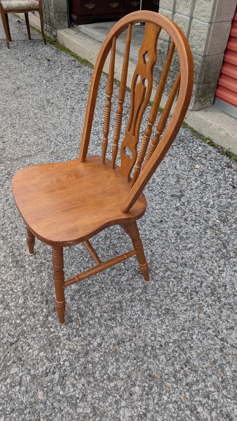Classic Wooden Windsor Dining Chair - photo 4