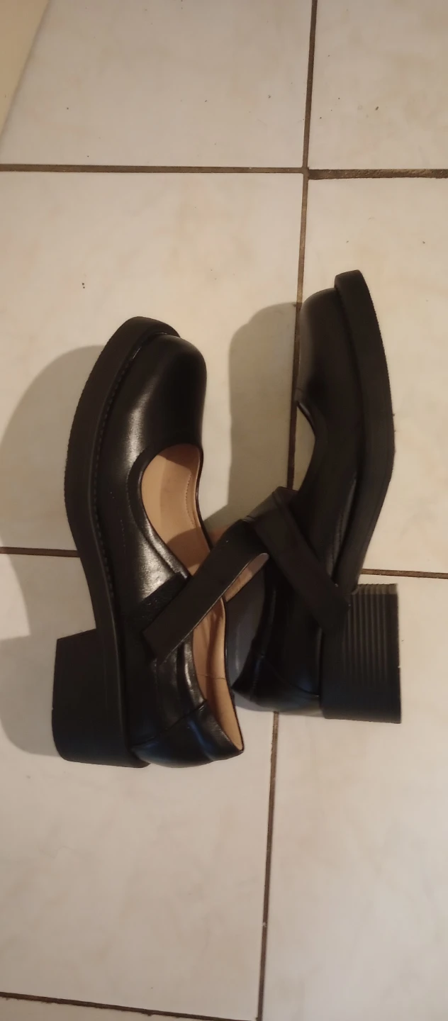 Black Mary Jane Platform Heels - photo 3