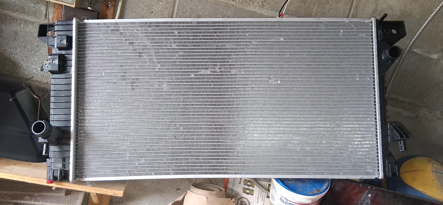 Automotive Radiator for Ford F150  2018