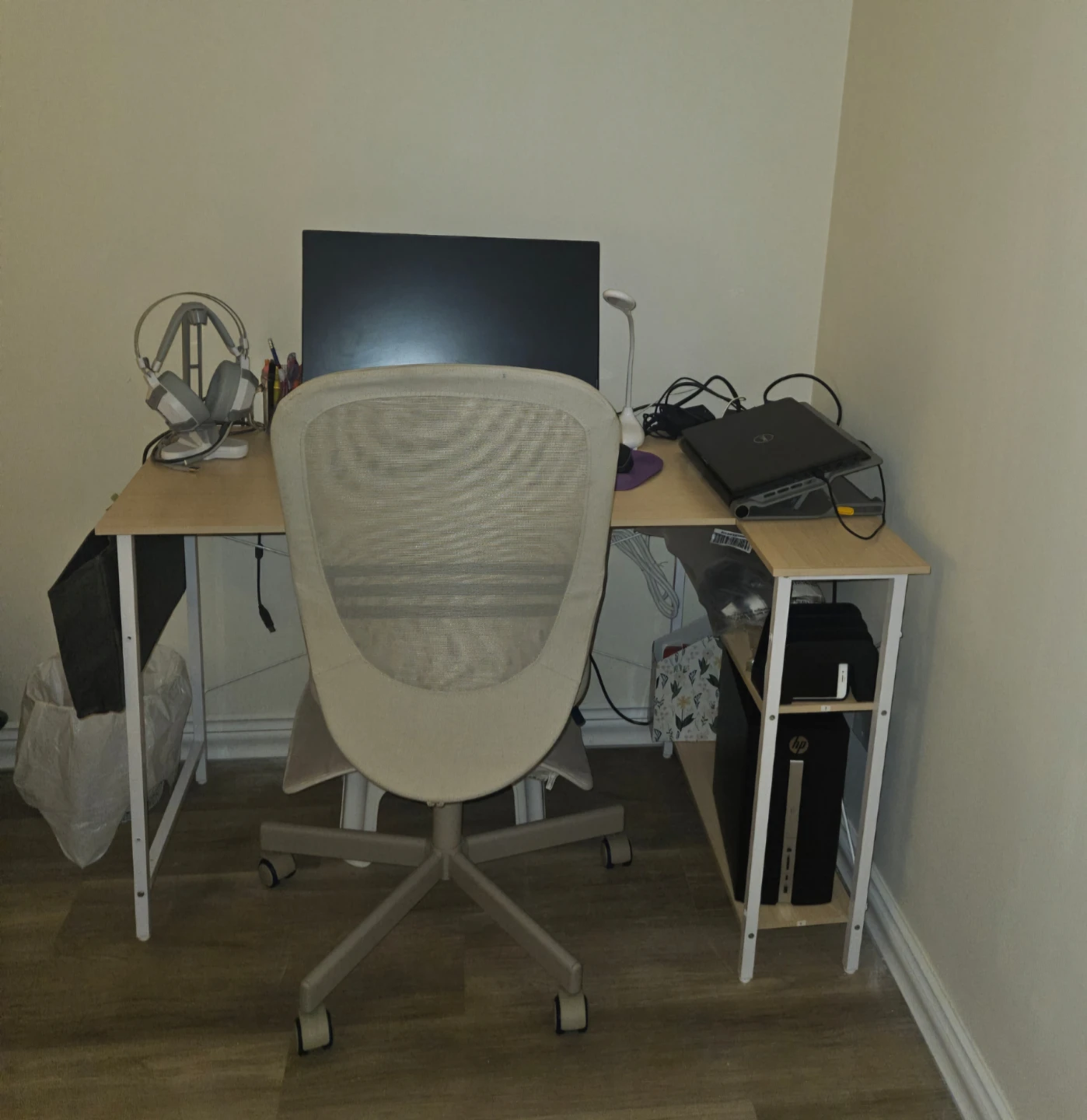 High-quality L-shaped desk (47") - photo 2