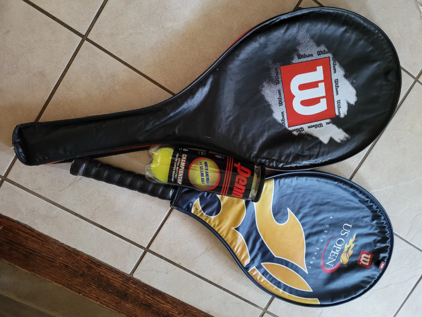 2 Wilson Tennis Rackets with Covers and Tennis Balls - photo 2