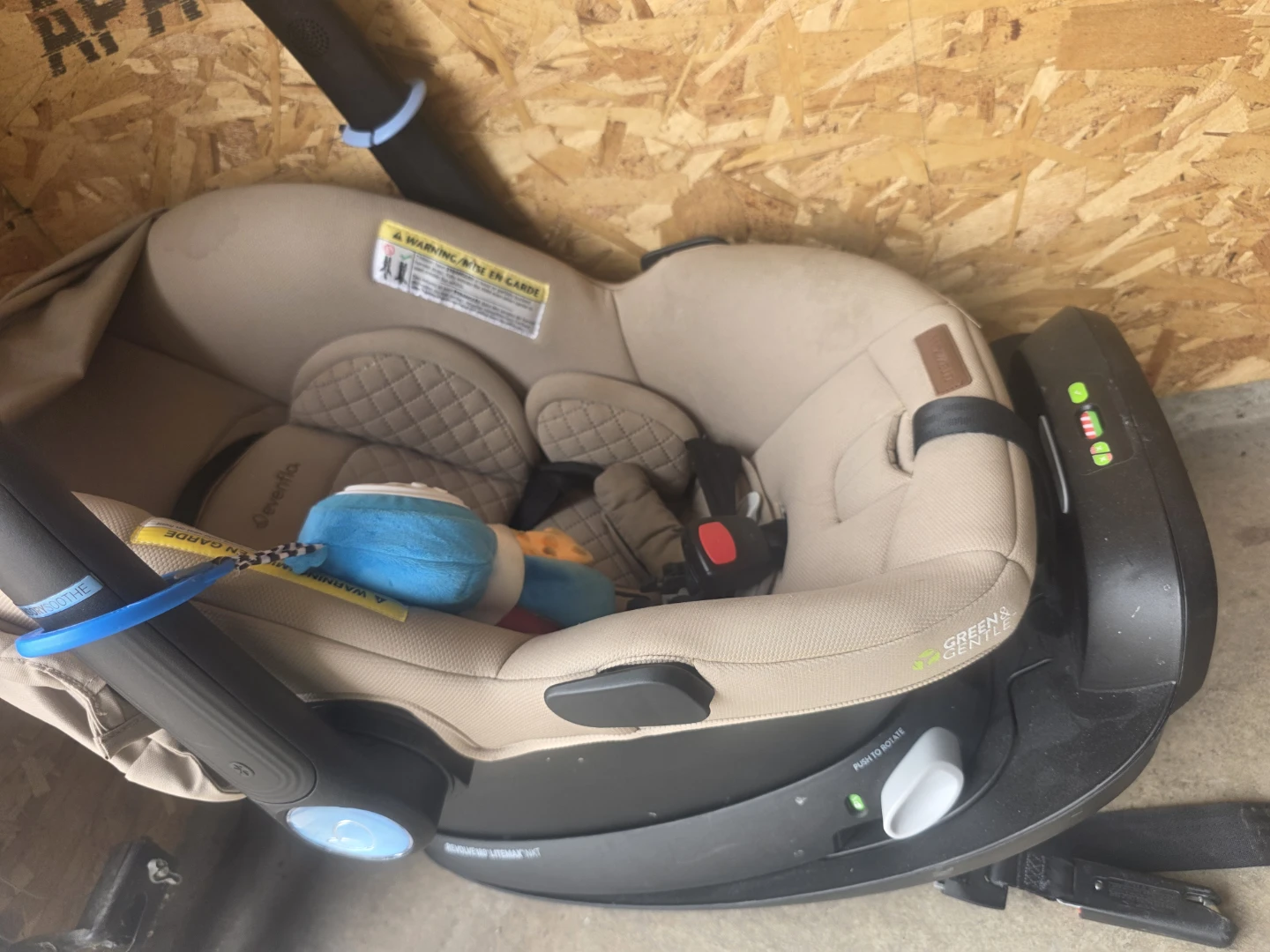 Evenflo Revolve360 Litemax NXT Car Seat - photo 5