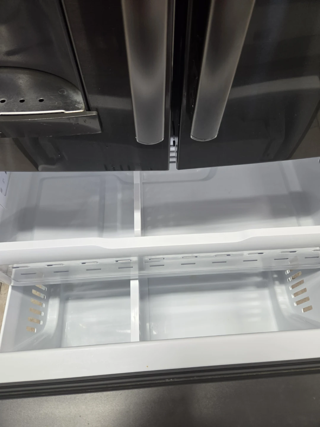36 "GE Profile French Door Refrigerator - photo 3