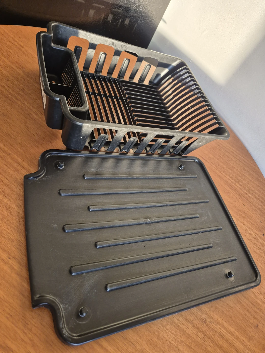 Sterilite Dish Rack with Drain Board - photo 3