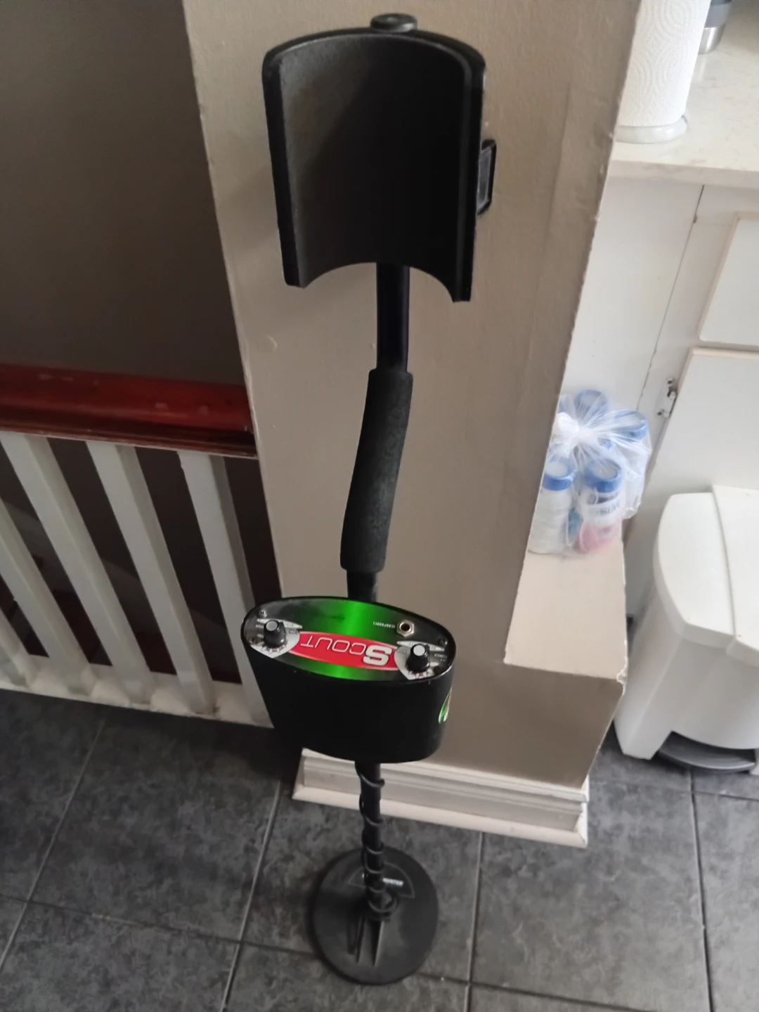 Bounty Hunter Scout Metal Detector