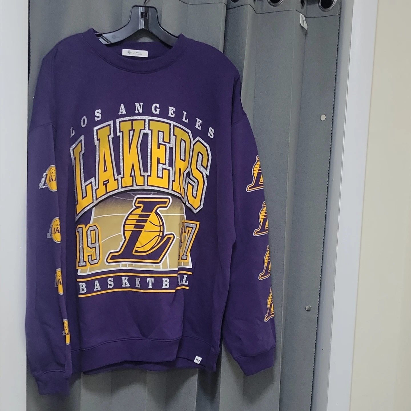 47 Brand Los Angeles Lakers Sweatshirt - photo 4
