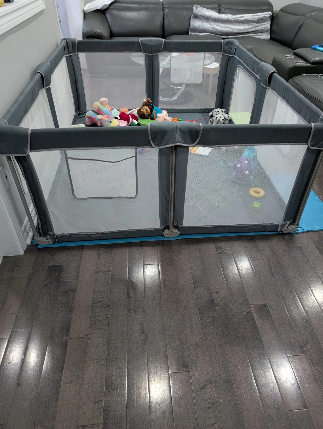 CAPAKIDS Foldable Baby Playpen 59"x71" - photo 2